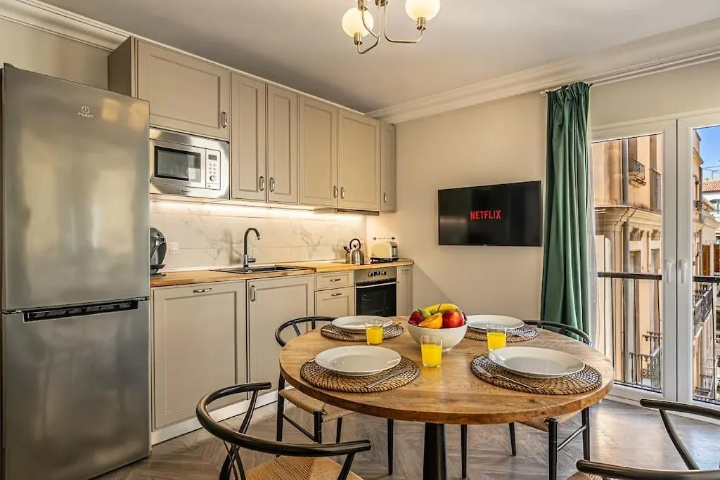 Historic Center Chic Gem With Balcony Apartment Malaga