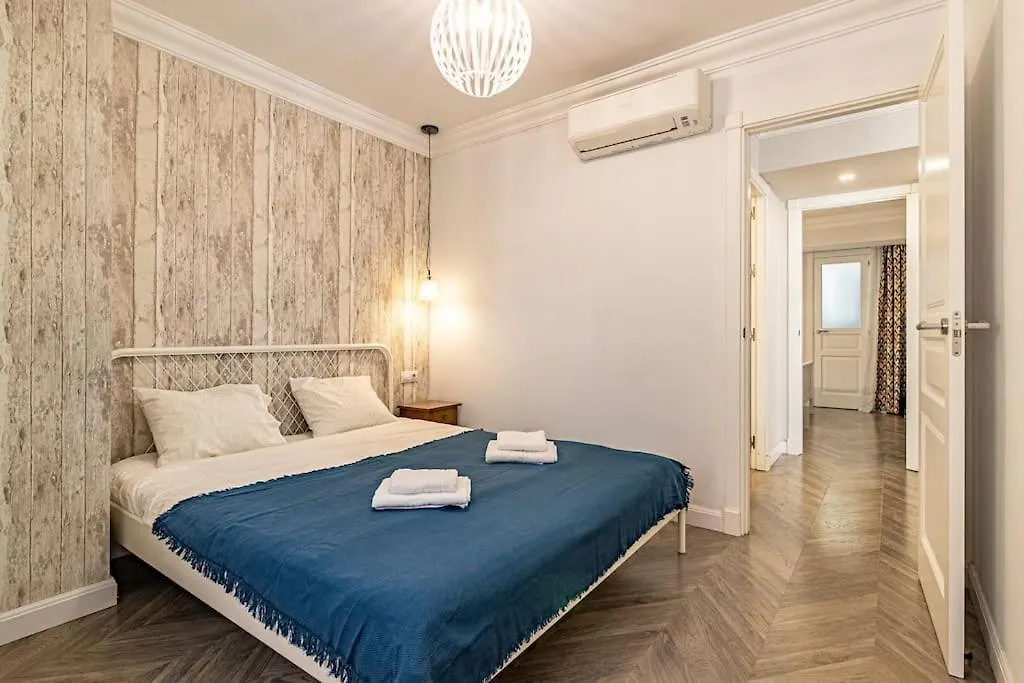 Historic Center Chic Gem With Balcony Apartment Malaga
